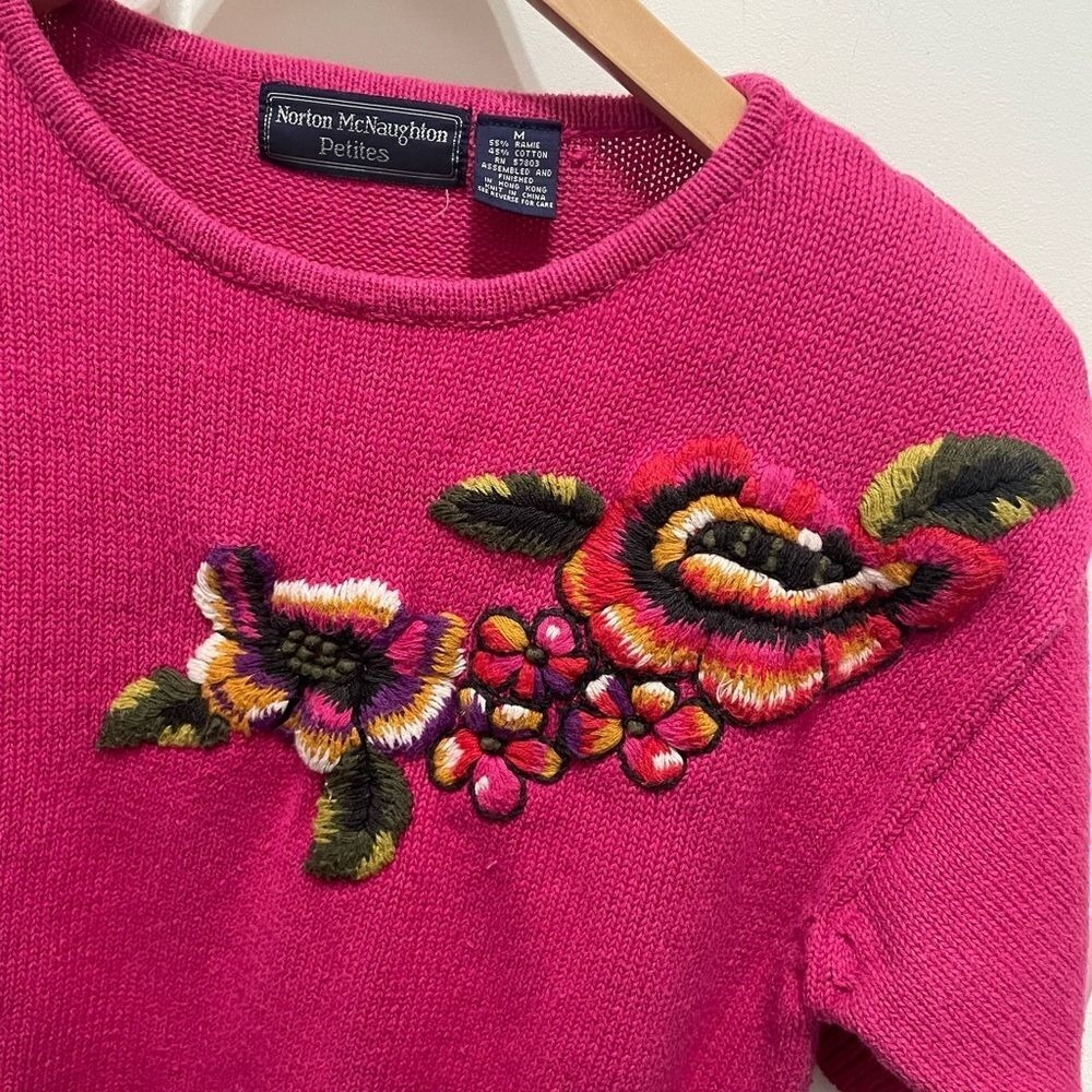 Norton McNaughton Embroidery Pink Sweater flowers VTG Vintage‎ Medium Petite